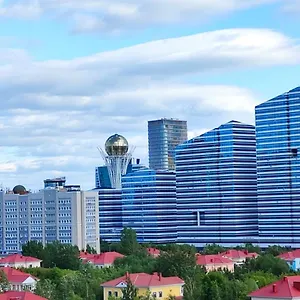 124 центр,на 1-8 человек,2 спальни гостиная кухня 3 кровати раскладной диван 2 кондиционера Апартаменты
